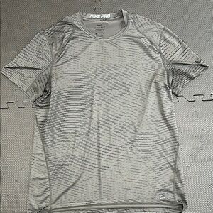 Nike Pro Men's Gray Shirt